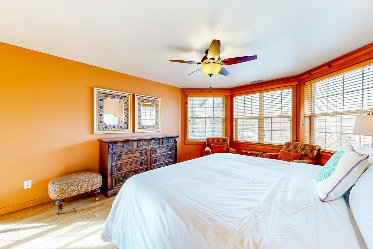 Flagstaff Fantasy - Main Houseヴィラ エクステリア 写真