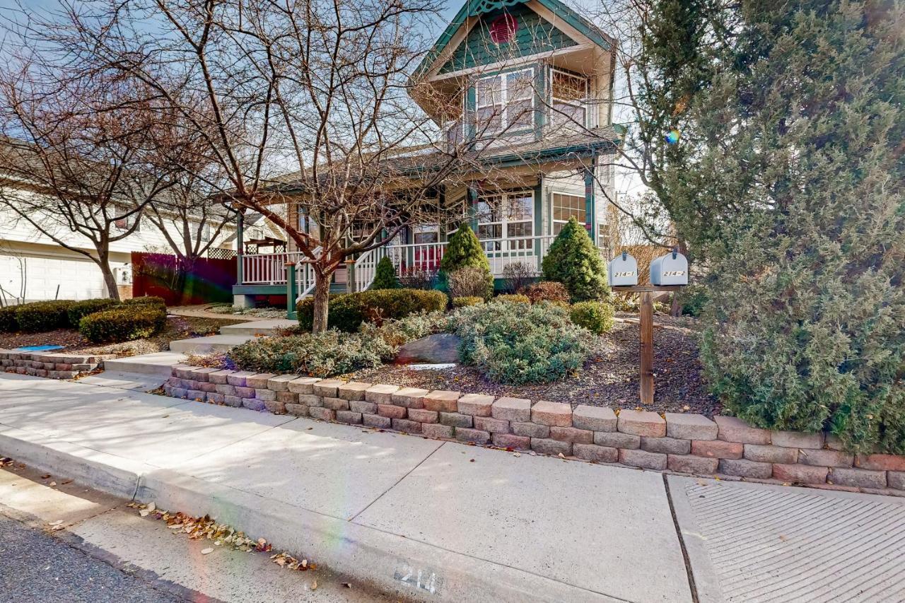 Flagstaff Fantasy - Main Houseヴィラ エクステリア 写真